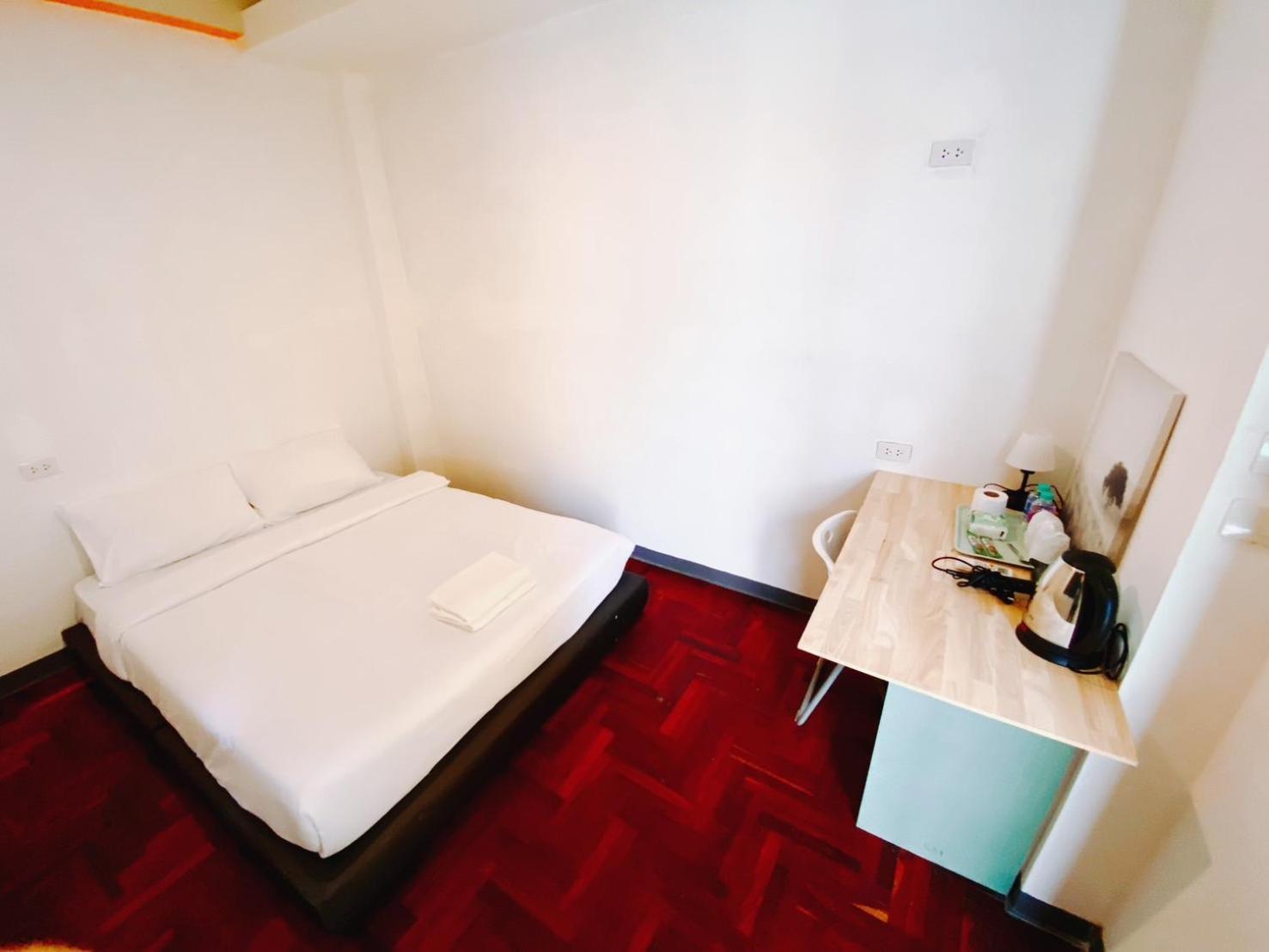 Go Inn Bts Surasak Silom Bkk โกอินน์ บีทีเอส สถานีสุรศักดิ์ Bangkok Exterior photo