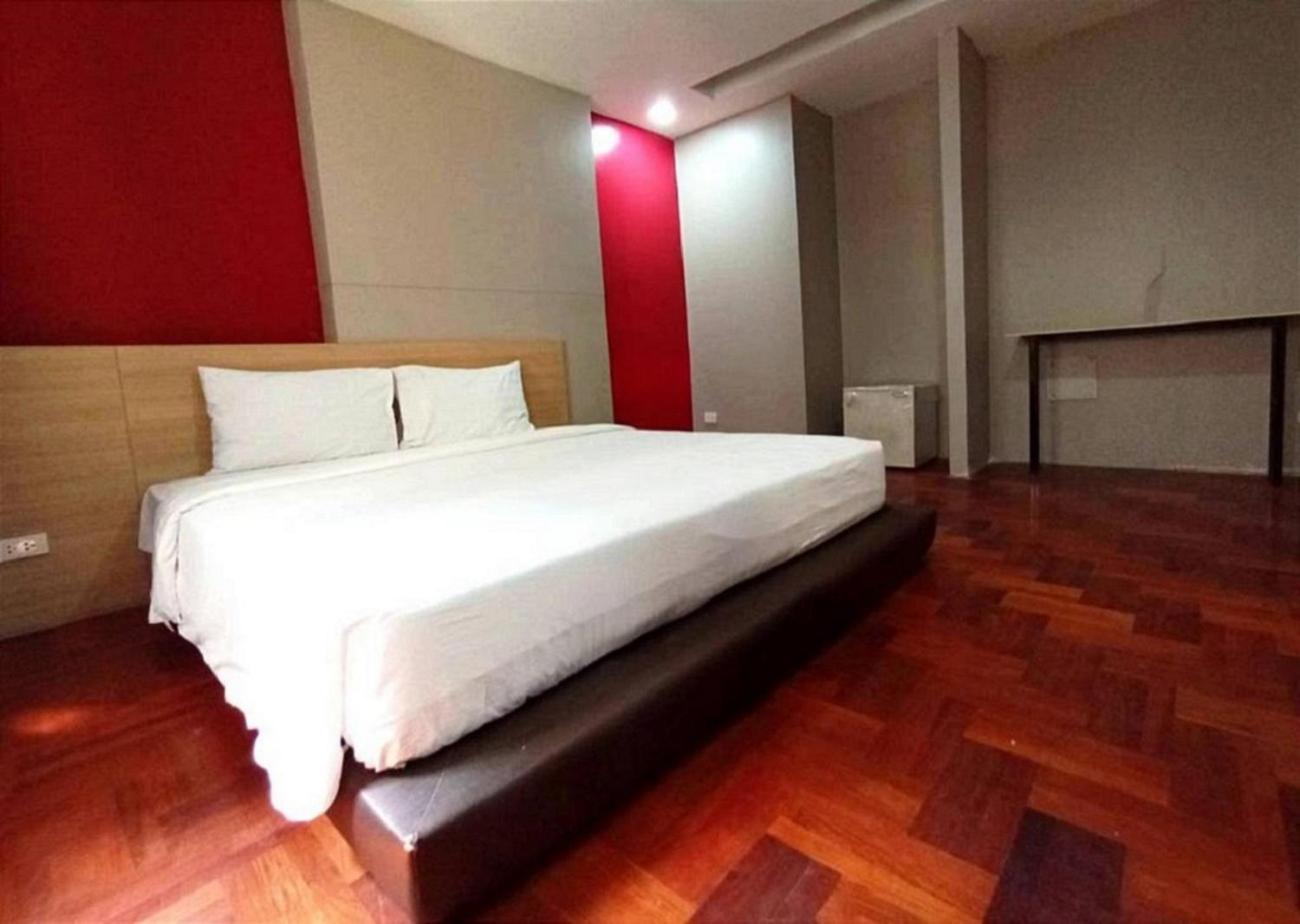 Go Inn Bts Surasak Silom Bkk โกอินน์ บีทีเอส สถานีสุรศักดิ์ Bangkok Exterior photo